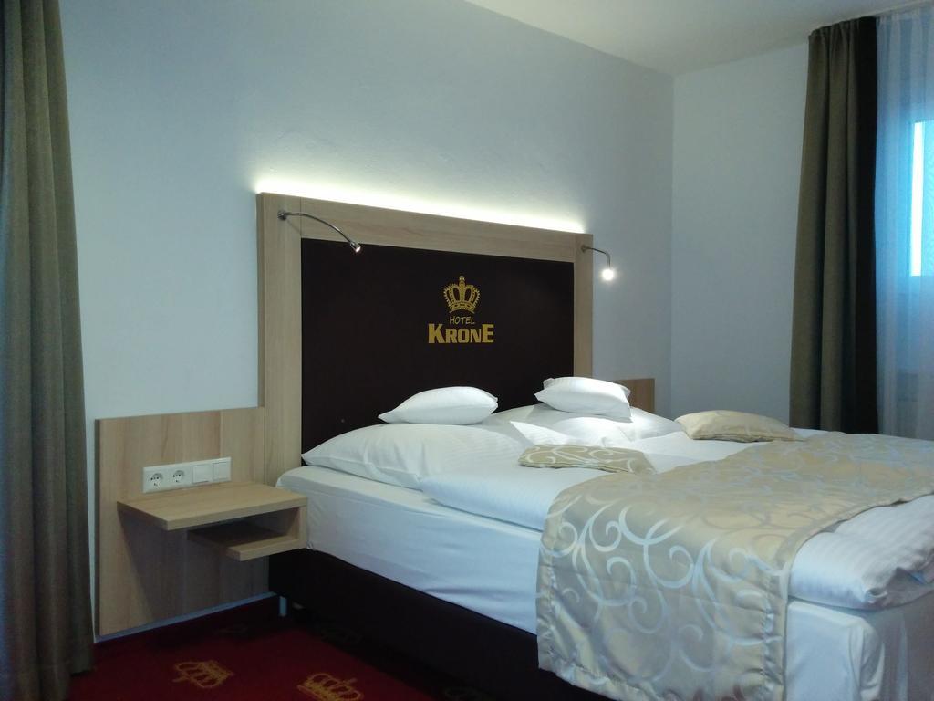 באיירסברון Wellness Hotel Garni Krone מראה חיצוני תמונה